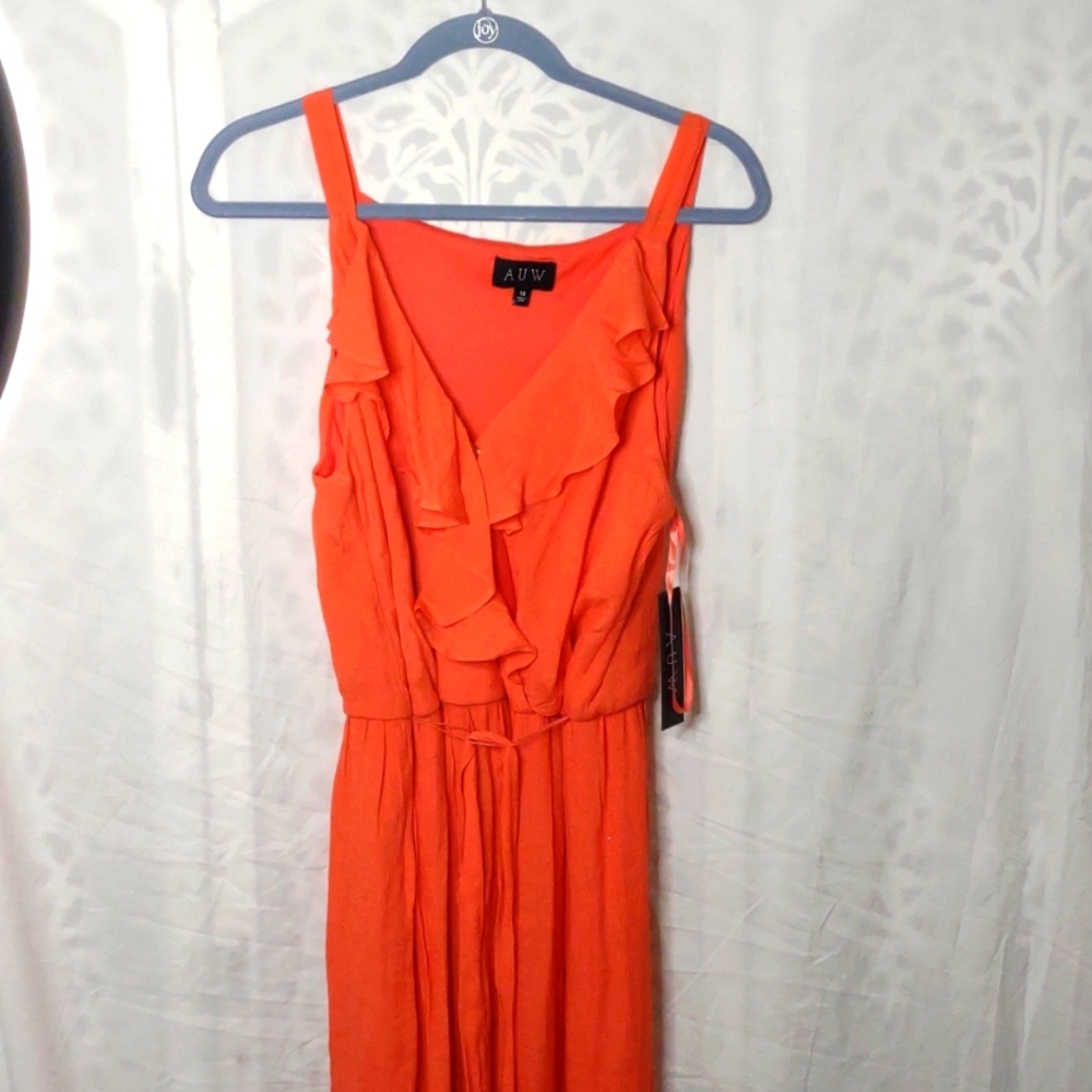AUW Dress